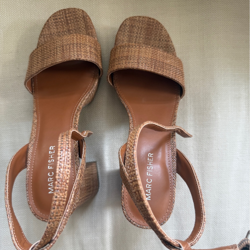 Marc Fisher Women's Tan Sandals